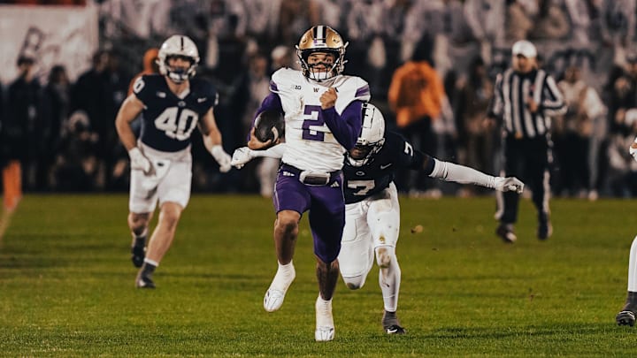 Demond Williams Jr. breaks a 43-yard run at Penn State in 2024.