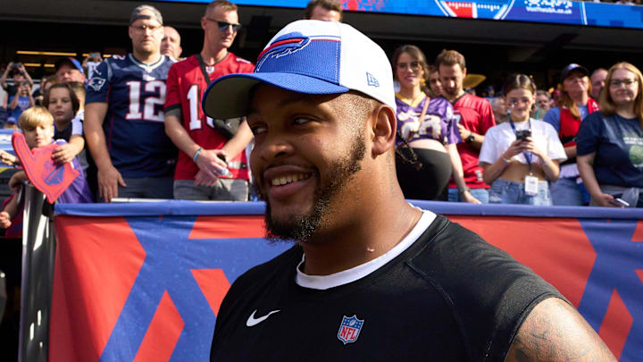 Buffalo Bills offensive tackle Dion Dawkins