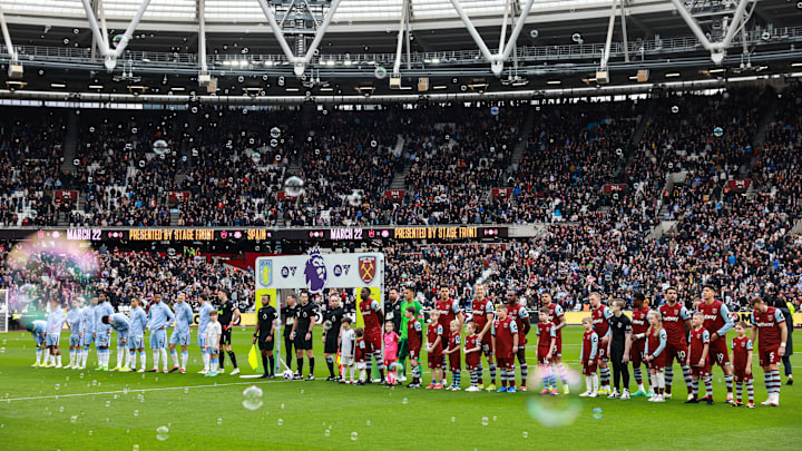 West Ham United v Aston Villa - Premier League