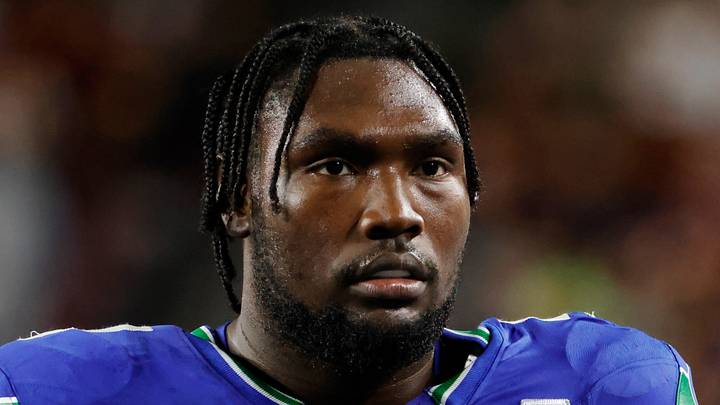 Nov 2, 2025; Landover, Maryland, USA; Seattle Seahawks offensive tackle Charles Cross (67) looks on from the sidelines against the Washington Commanders during the first half at Northwest Stadium. Mandatory Credit: Amber Searls-Imagn Images Nov 2, 2025; Landover, Maryland, USA; Seattle Seahawks offensive tackle Charles Cross (67) looks on from the sidelines against the Washington Commanders during the first half at Northwest Stadium. Mandatory Credit: Amber Searls-Imagn Images