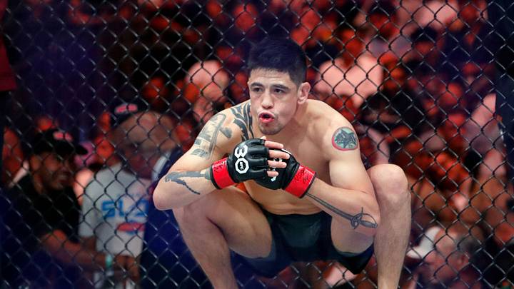 El mexicano Brandon Moreno cayó en su combate en la Arena Ciudad de México. El mexicano Brandon Moreno cayó en su combate en la Arena Ciudad de México.
