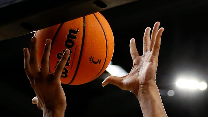 Tennessee Tech Golden Eagles forward Kenny White Jr. (13) collects a defensive rebound in the second half of the NCAA basketball game between the Cincinnati Bearcats and the Tennessee Tech Golden Eagles at Fifth Third Arena in Cincinnati on Tuesday, Dec. 21, 2021. Cincinnati finished its non-conference schedule with a 76-67 win over the Golden Eagles.
Tennessee Tech Golden Eagles At Cincinnati Bearcats Basketball Tennessee Tech Golden Eagles forward Kenny White Jr. (13) collects a defensive rebound in the second half of the NCAA basketball game between the Cincinnati Bearcats and the Tennessee Tech Golden Eagles at Fifth Third Arena in Cincinnati on Tuesday, Dec. 21, 2021. Cincinnati finished its non-conference schedule with a 76-67 win over the Golden Eagles.
Tennessee Tech Golden Eagles At Cincinnati Bearcats Basketball