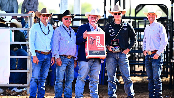 Bryce Derrer, black shirt, captured the Cinch Roping Fiesta back in October to catapult himself into the No. 1 spot in the PRCA Tie-Down World Standings. 