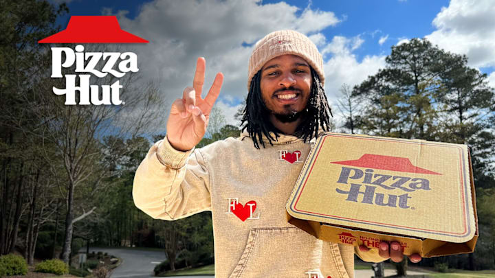 FamiLEE Community Pizza