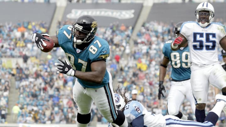 Oregon tight end George Wrighster spent six seasons in the NFL, catching 94 passes for the Jacksonville Jaguars.  Mandatory Credit: Jason Parkhurst-Imagn Images Copyright © 2006 Jason Parkhurst