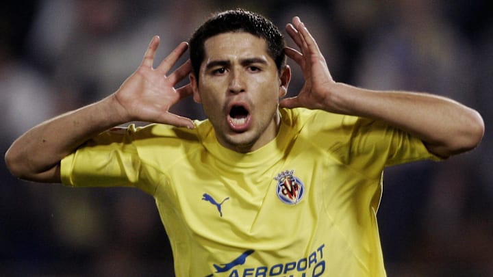 Riquelme, Forlan, Senna... On aime le ballon ici 