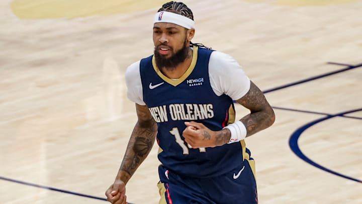 Phoenix Suns v New Orleans Pelicans