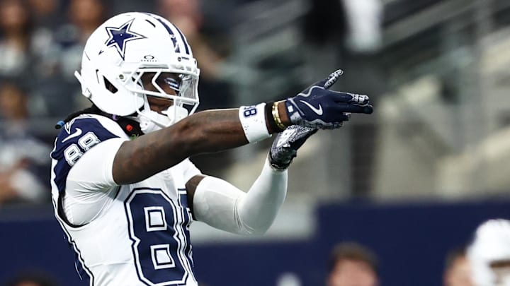Dallas Cowboys wide receiver Ceedee Lamb (88) celebrates after a play against the Washington Commanders during the first quarter of the game at AT&T Stadium. Dallas Cowboys wide receiver Ceedee Lamb (88) celebrates after a play against the Washington Commanders during the first quarter of the game at AT&T Stadium.