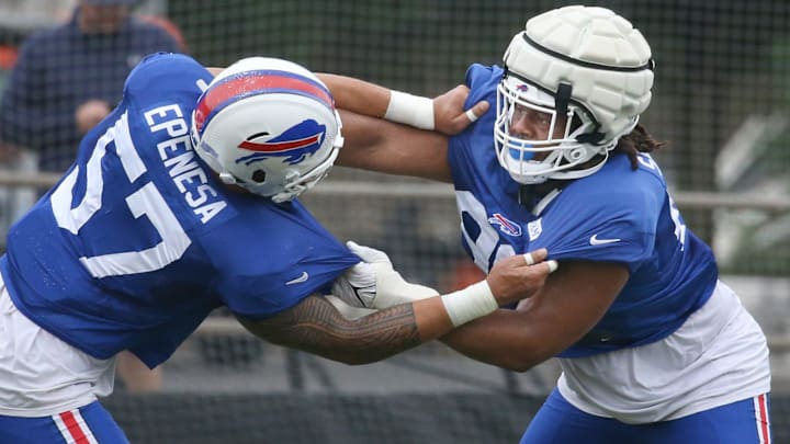 Buffalo Bills defensive tackle T.J. Sanders.