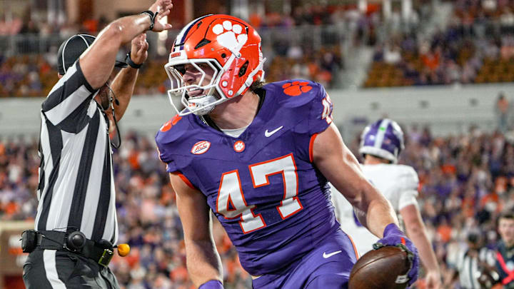 Clemson linebacker Sammy Brown will move into a higher leadership role going into this offseason.