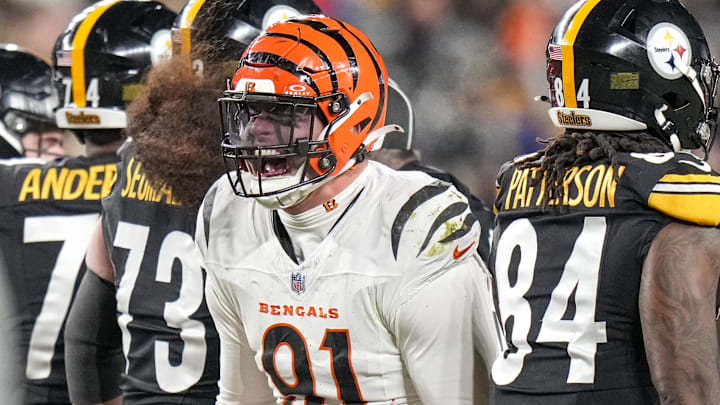 Jan 4, 2025; Pittsburgh, Pennsylvania, USA; Cincinnati Bengals defensive end Trey Hendrickson (91) celebrates a stop against the Pittsburgh Steelers in the fourth quarter at Acrisure Stadium. The Bengals won 19-17 to finish the regular season at 9-8. Mandatory Credit: Sam Greene/USA TODAY Network via Imagn Images