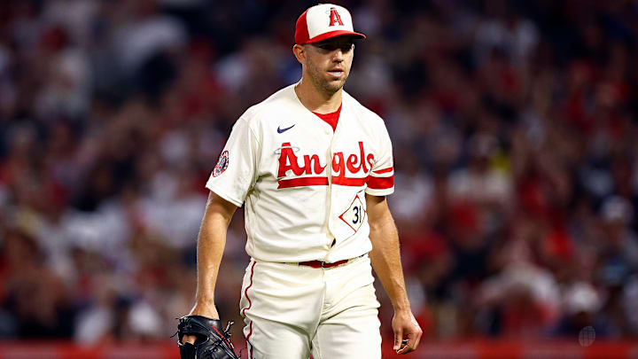Arizona Diamondbacks v Los Angeles Angels