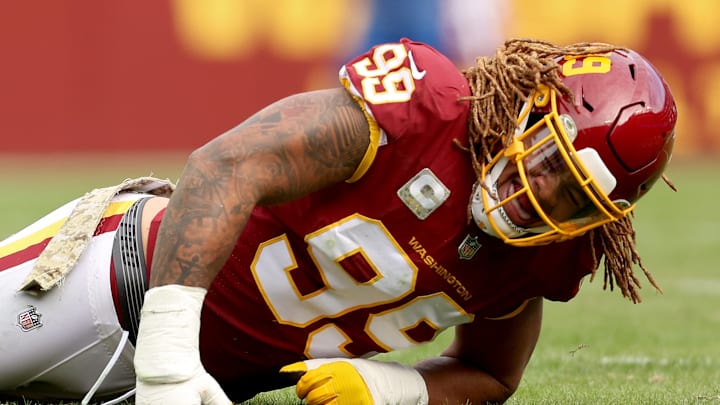 Chase Young sufrió grave lesión de rodilla