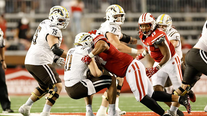 Western Michigan v Wisconsin Western Michigan v Wisconsin