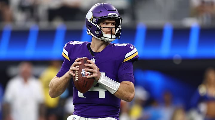 Minnesota Vikings v Los Angeles Rams