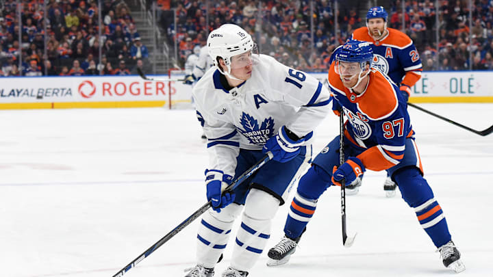 Toronto Maple Leafs v Edmonton Oilers