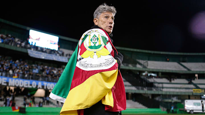 Técnico está em sua quarta passagem pelo Grêmio