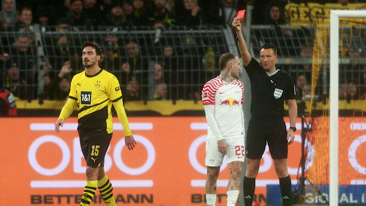 Über den Hummels-Platzverweis gegen RBL gab es einige Diskussionen Über den Hummels-Platzverweis gegen RBL gab es einige Diskussionen