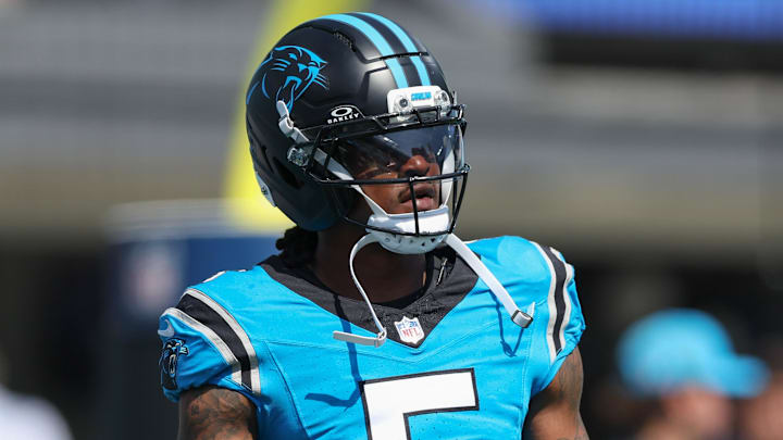 Carolina Panthers running back Rico Dowdle (5) seen during wam ups of a game between Carolina Panthers and the Atlanta Falcons at Bank of America Stadium. Carolina Panthers running back Rico Dowdle (5) seen during wam ups of a game between Carolina Panthers and the Atlanta Falcons at Bank of America Stadium.