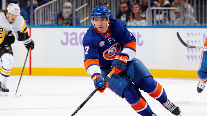 Pittsburgh Penguins v New York Islanders