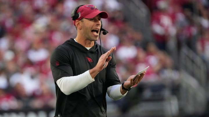 Dec 17, 2023; Glendale, Ariz, United States; Arizona Cardinals head coach Jonathan Gannon watches his team play against the San Francisco 49ers during the second quarter at State Farm Stadium. Mandatory Credit: Michael Chow-Arizona Republic