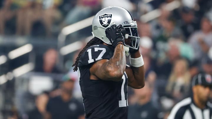 Green Bay Packers v Las Vegas Raiders