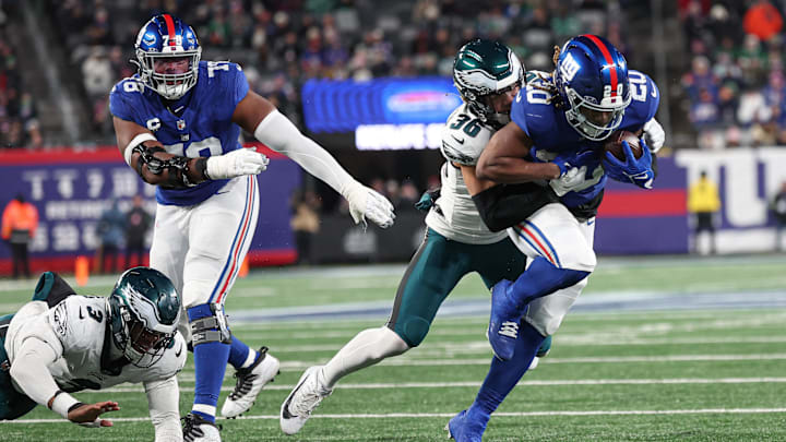 Jan 7, 2024; East Rutherford, New Jersey, USA; New York Giants running back Eric Gray (20)