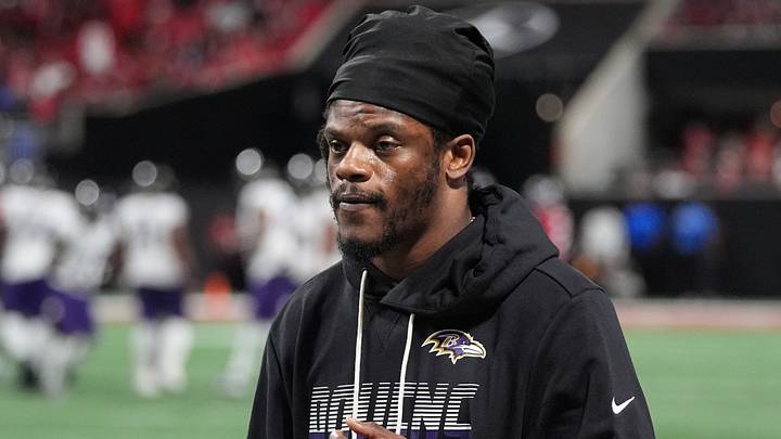 Oct 11, 2026; Atlanta, Georgia, USA; Baltimore Ravens quarterback Lamar Jackson (8) during the second quarter against the Atlanta Falcons at Mercedes-Benz Stadium. Mandatory Credit: Dale Zanine-Imagn Images Oct 11, 2026; Atlanta, Georgia, USA; Baltimore Ravens quarterback Lamar Jackson (8) during the second quarter against the Atlanta Falcons at Mercedes-Benz Stadium. Mandatory Credit: Dale Zanine-Imagn Images