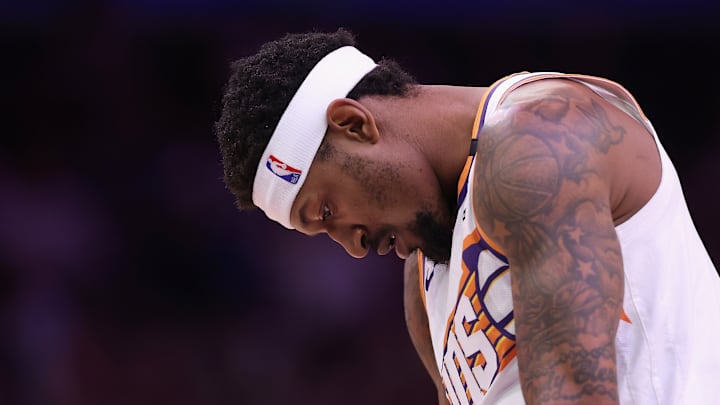 San Antonio Spurs v Phoenix Suns