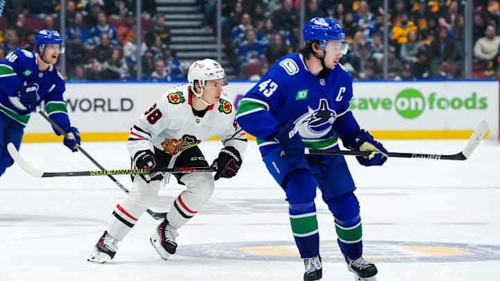 Chicago Blackhawks v Vancouver Canucks