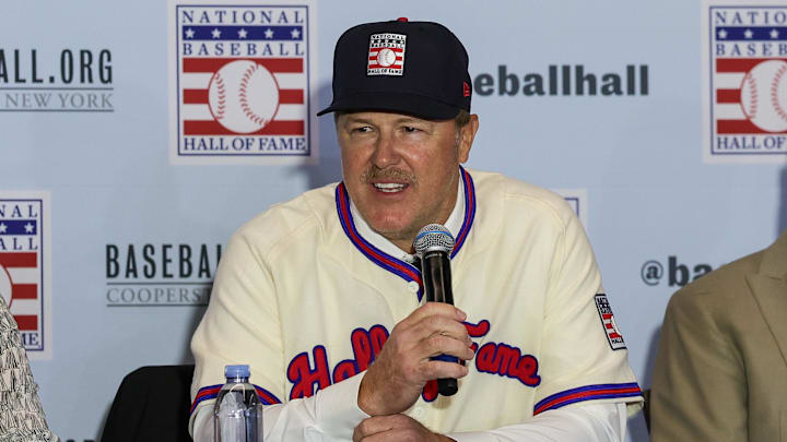 Dec 8, 2025; Orlando, FL, USA; MLB Hall of Fame inductee Jeff Kent takes questions from the media during the 2025 MLB Winter Meetings at Signia by Hilton Hotel. Mandatory Credit: Mike Watters-Imagn Images Dec 8, 2025; Orlando, FL, USA; MLB Hall of Fame inductee Jeff Kent takes questions from the media during the 2025 MLB Winter Meetings at Signia by Hilton Hotel. Mandatory Credit: Mike Watters-Imagn Images