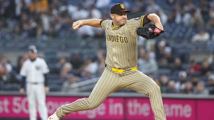 May 6, 2025; Bronx, New York, USA;  San Diego Padres starting pitcher Michael King (34) pitches in the first inning against the New York Yankees at Yankee Stadium. Mandatory Credit: Wendell Cruz-Imagn Images