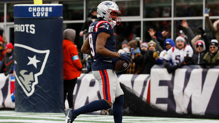 Buffalo Bills v New England Patriots