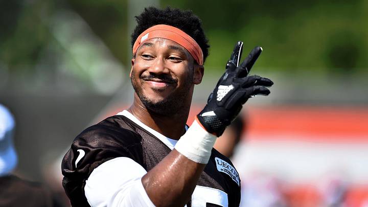 Jul 26, 2019; Berea, OH, USA; Cleveland Browns defensive end Myles Garrett (95) waves the crowd during training camp at the Cleveland Browns Training Complex. Mandatory Credit: Ken Blaze-Imagn Images