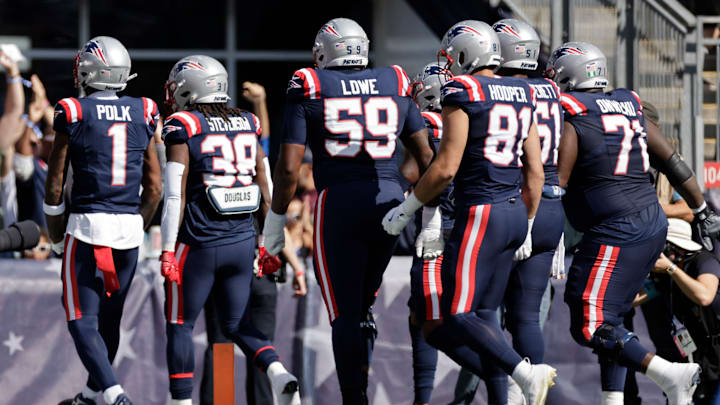 Miami Dolphins v New England Patriots