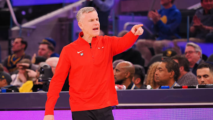 Jan 23, 2025; San Francisco, California, USA; Chicago Bulls head coach Billy Donovan calls for a timeout during the fourth quarter against the Golden State Warriors at Chase Center. Mandatory Credit: Kelley L Cox-Imagn Images