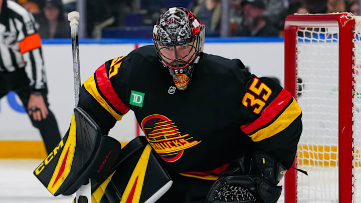 New York Rangers v Vancouver Canucks New York Rangers v Vancouver Canucks