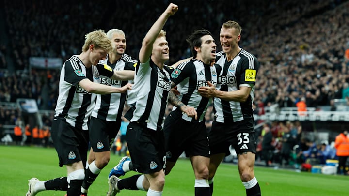 Newcastle United v Brentford - Carabao Cup Quarter Final