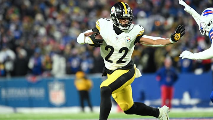 Pittsburgh Steelers running back Najee Harris (22)