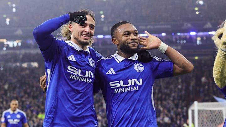 Taylan Bulut und Moussa Sylla von S04