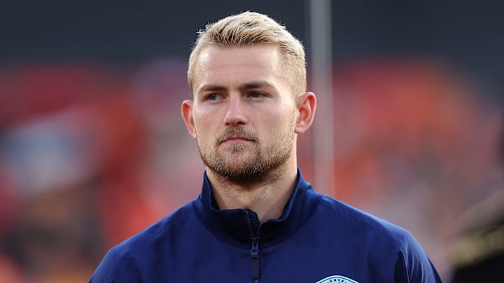 Manchester United keenly following situation of Bayern Munich defender Matthijs de Ligt.