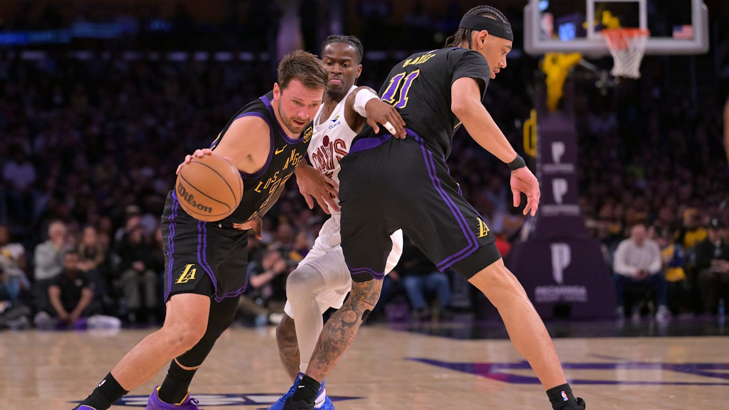 How the Cleveland Cavaliers Fell in Tuesday Loss to Los Angeles Lakers