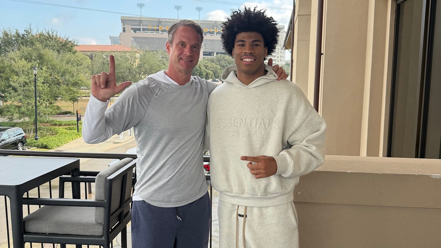 LSU Football's Transfer Portal Class Entering Rare Territory With Historic Feat