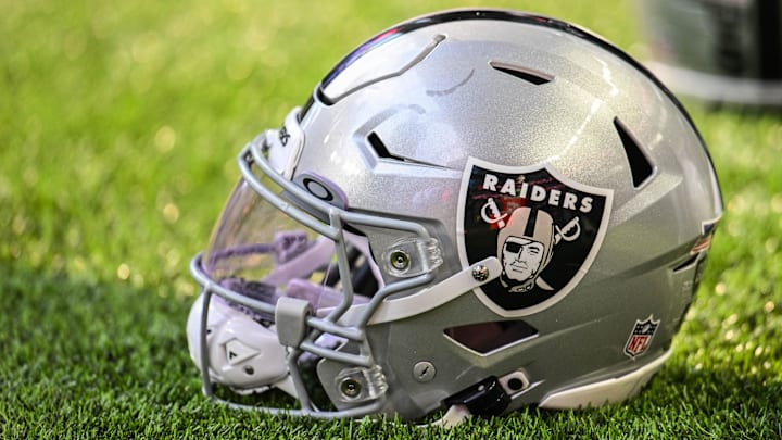 Aug 10, 2024; Minneapolis, Minnesota, USA; A Las Vegas Raiders helmet sits on the field before the game against the Minnesota Vikings at U.S. Bank Stadium. Mandatory Credit: Jeffrey Becker-Imagn Images Aug 10, 2024; Minneapolis, Minnesota, USA; A Las Vegas Raiders helmet sits on the field before the game against the Minnesota Vikings at U.S. Bank Stadium. Mandatory Credit: Jeffrey Becker-Imagn Images
