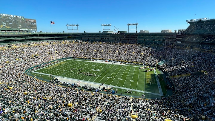 Lambeau Field ahead of Vikings-Packers.
