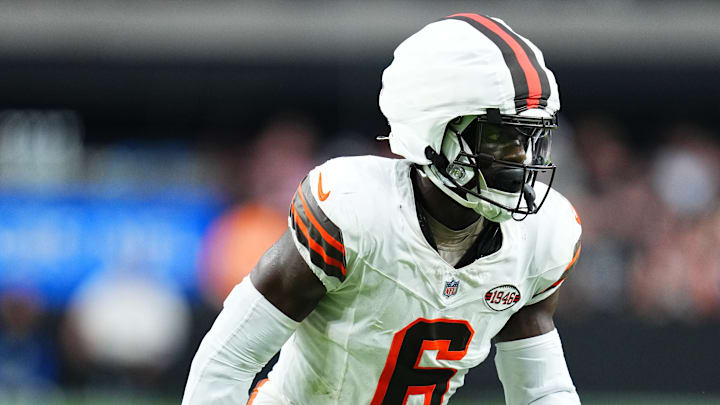 Cleveland Browns v Las Vegas Raiders