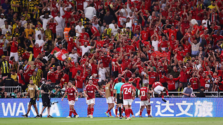 Al Ahly dominou o Al-Ittihad e calou torcida saudita