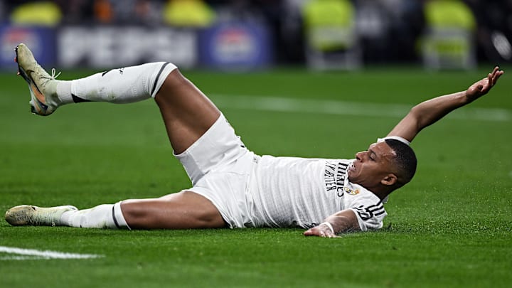 Real Madrid C.F. v AC Milan - UEFA Champions League 2024/25 League Phase MD4