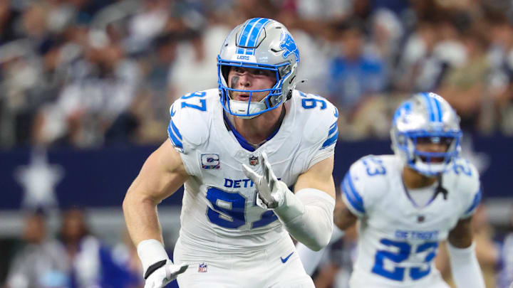 Detroit Lions defensive end Aidan Hutchinson (97).