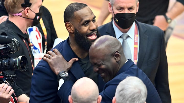 Al margen de la opinión de Charles Barkley, tanto Michael Jordan como LeBron James son considerados los mejores de siempre en la NBA